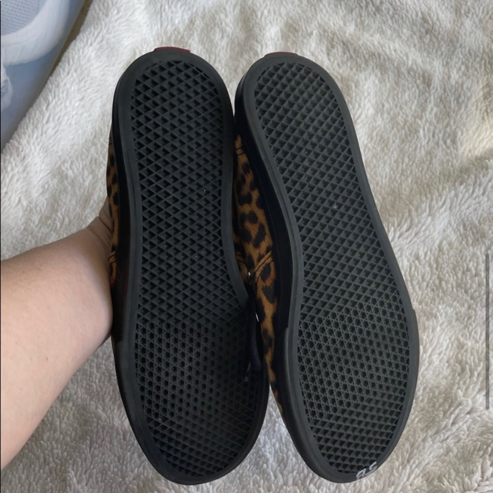 Cheetah / Leopard Print Vans - image 7
